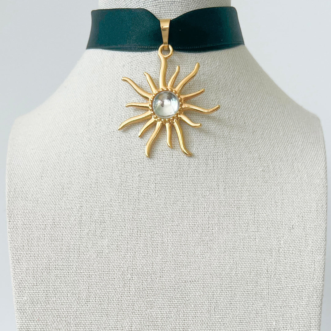 Satin Sol Choker