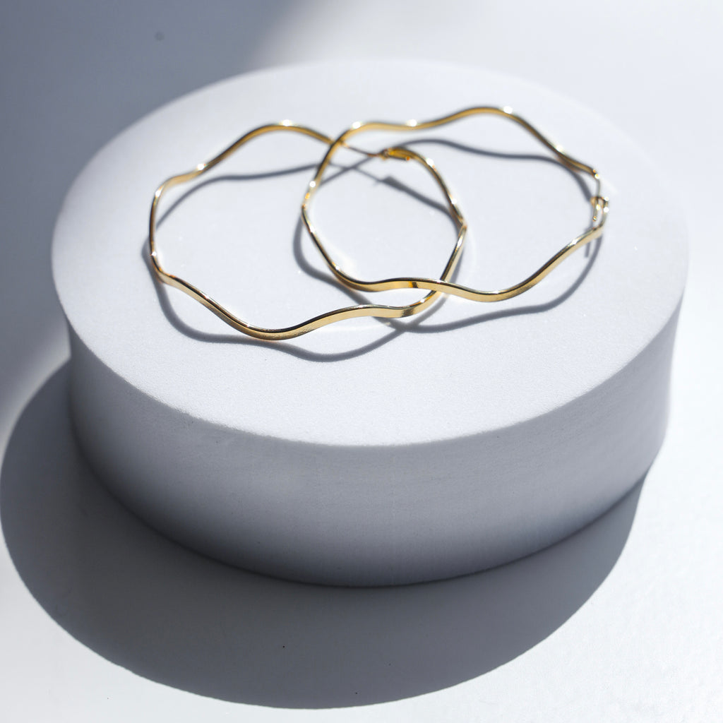 WAVY HOOPS