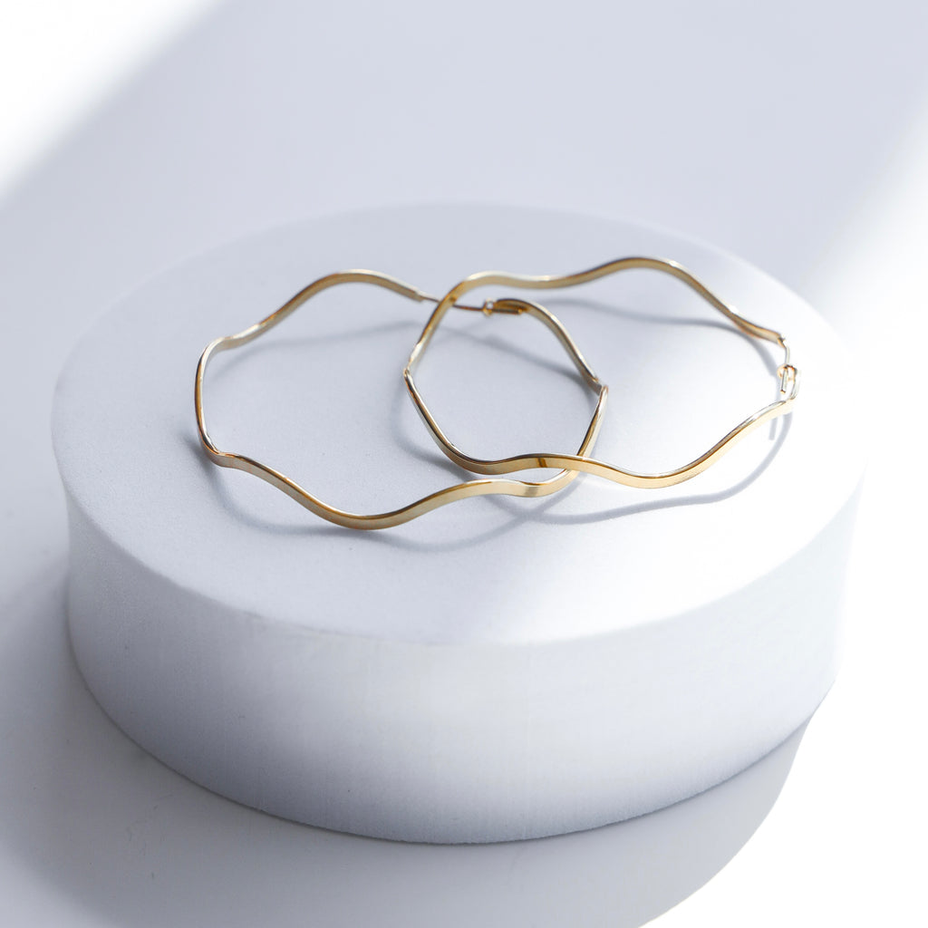 WAVY HOOPS