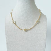 FLOWER POWER PEARL NECKLACE