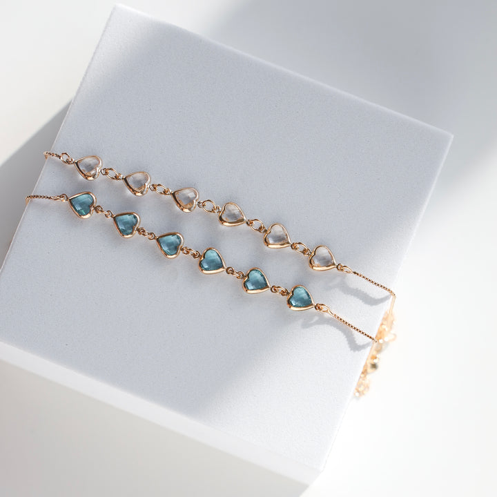 CLEAR HEARTS BRACELET