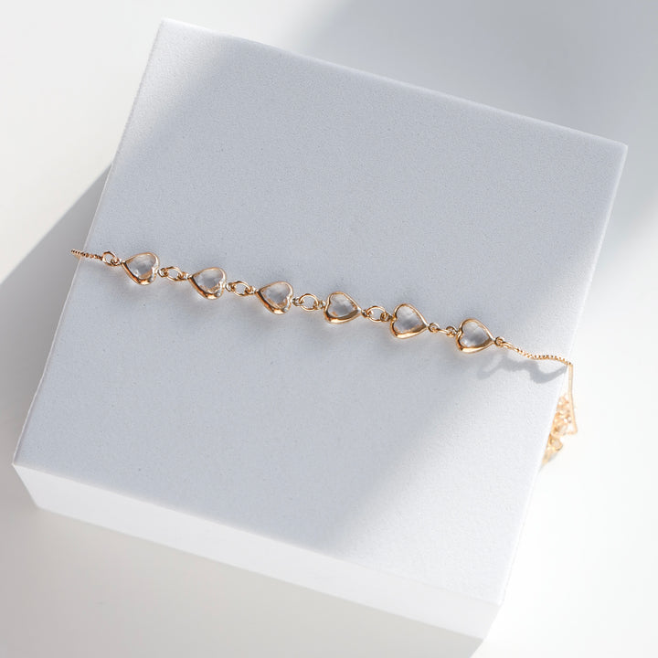 CLEAR HEARTS BRACELET