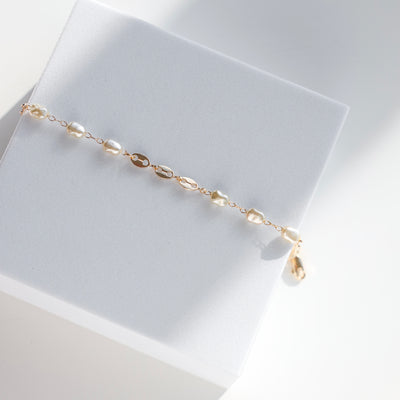 GUCCI PEARLS BRACELET