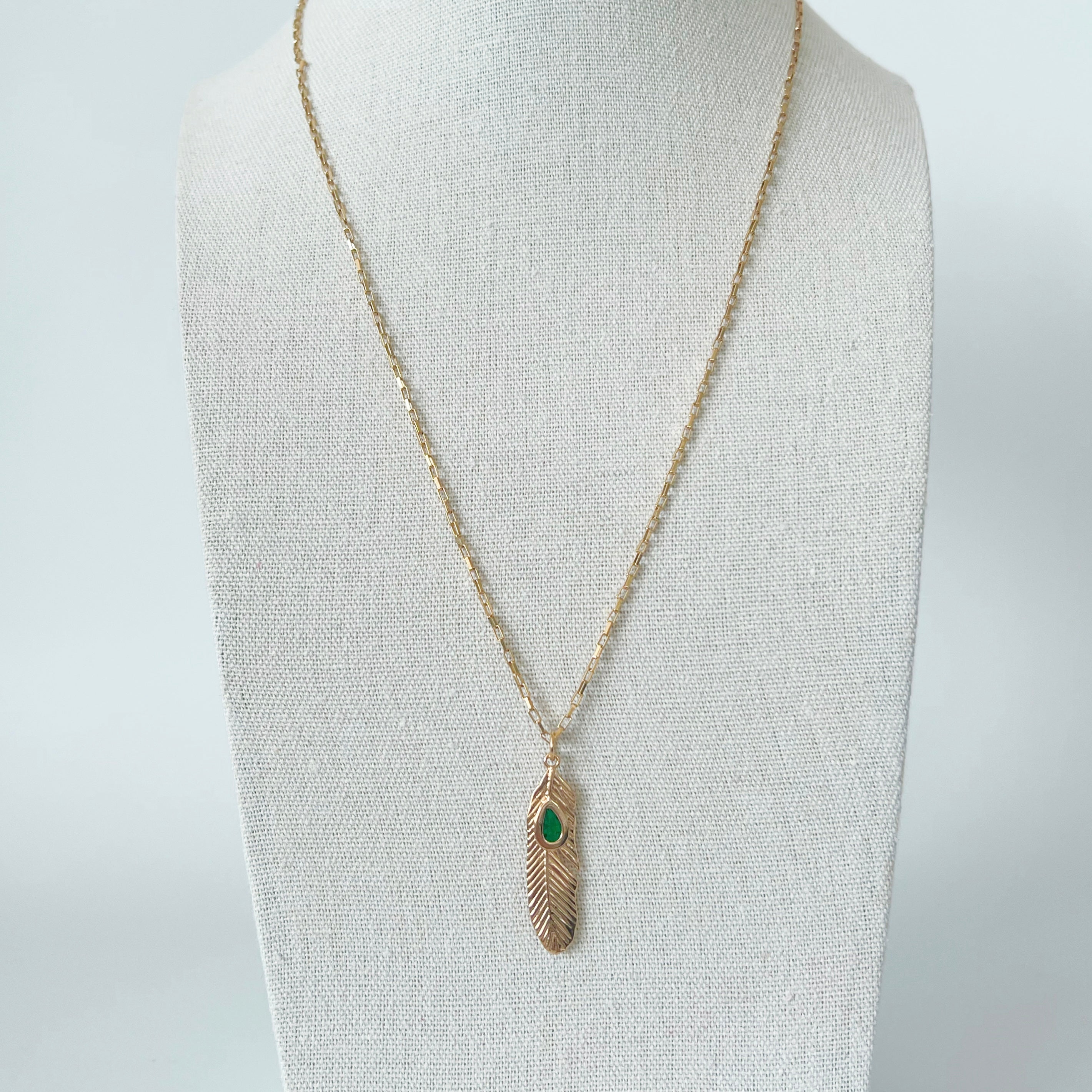 EMERALD FEATHER NECKLACE