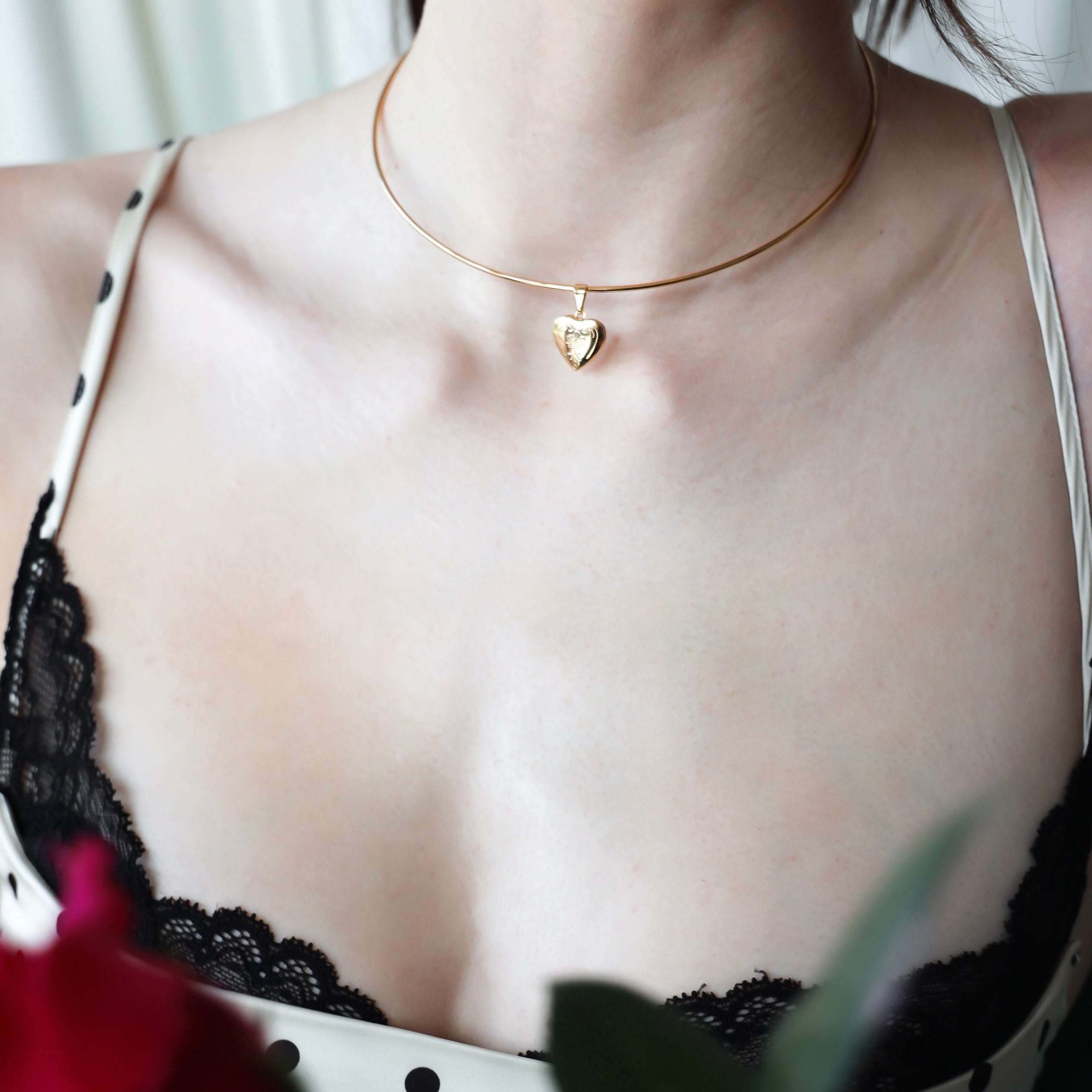 HEART LOCKET CUFF NECKLACE