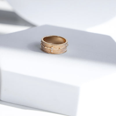 CROSS BAND RING
