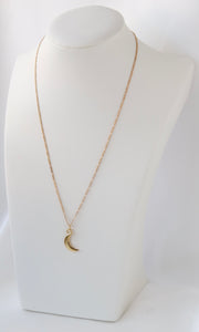 LA LUNA NECKLACE