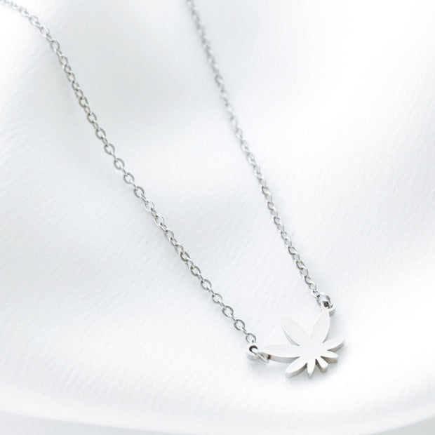 Litty Necklace