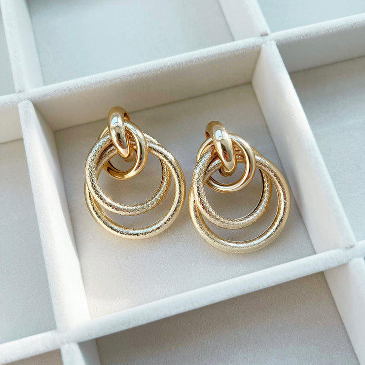 MARGAUX TEXTURED EARRINGS