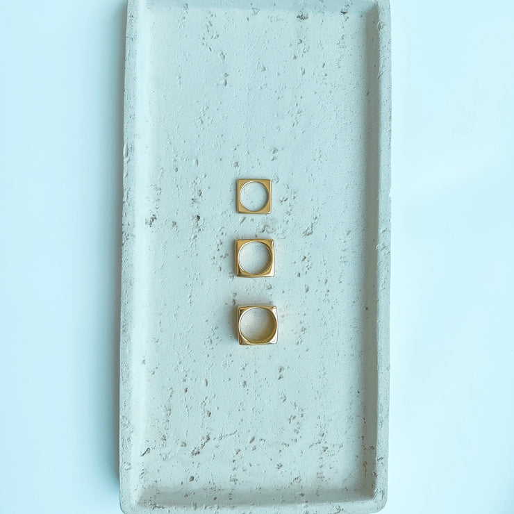 SQUARE RING