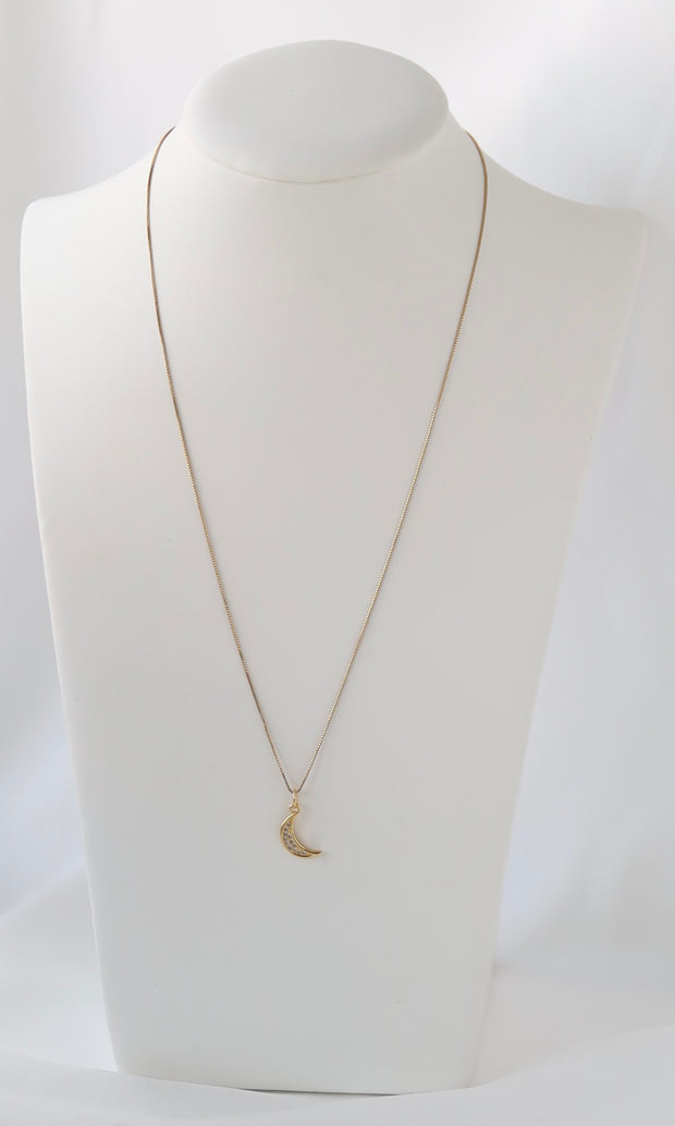 LA LUNA DIAMOND NECKLACE