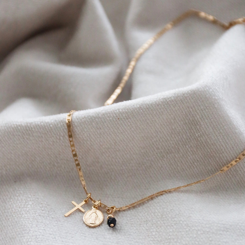 Micro Maria Necklace