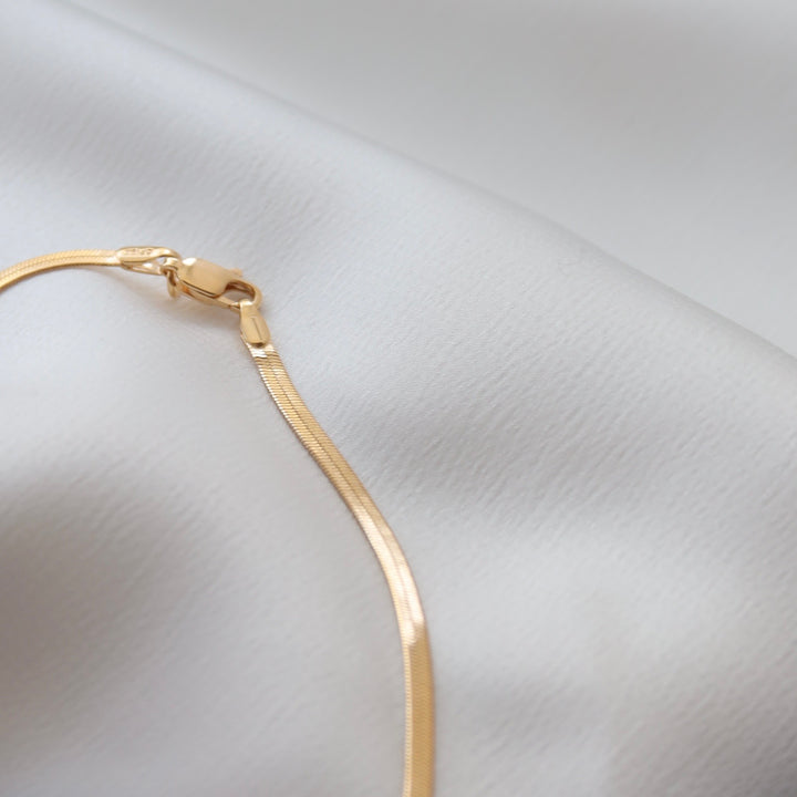 Thin Snake Necklace