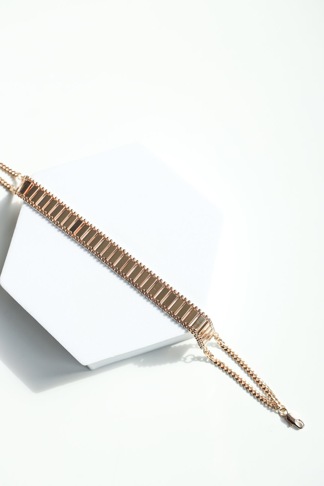 DNA CHOKER