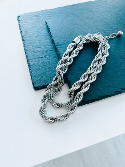 SOLO TU NECKLACE