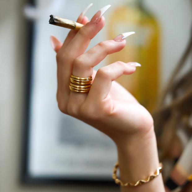 STRESS RING