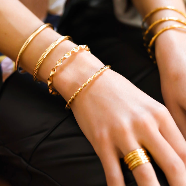 PAPER CUFF